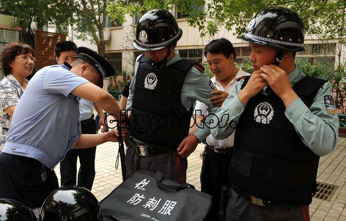 濟南保安服務公司所服務商業(yè)大廈內(nèi)保安人員的職責要求